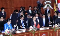 Vietnam, ASEAN promote relations with partner countries